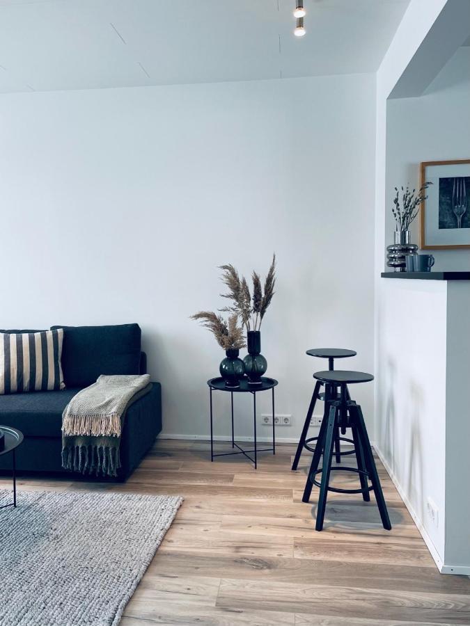 Day Dream Central Akureyri Two Bedroom Apartment מראה חיצוני תמונה